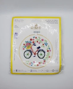 NUEVO Kit de punto de cruz contado DMC bicicleta y flores 6 pulgadas de diámetro lindas artesanías - Imagen 1 de 7