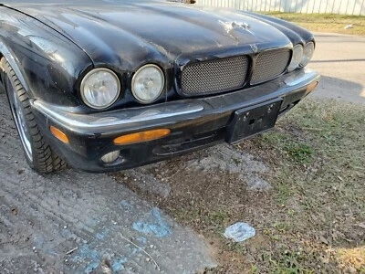 PARAGOLPES DELANTERO COMPLETO NEGRO JAGUAR XJ8 XJR VANDEN PLAS 1998-1999-2000-01-02-2003 Foto 1 de 2
