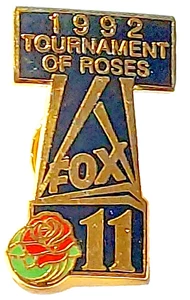 Rosenparade 1992 Fox 11 Fernsehsender 103. Turnier der Rosen Anstecknadel - Bild 1 von 2