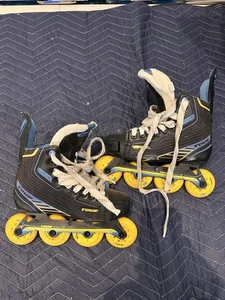Tour Code 9.one Rollhockey Schlittschuhe Jugend Größe 4 - Bild 1 von 5