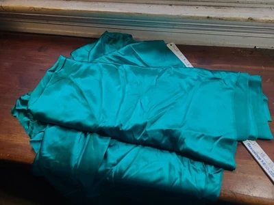 9 Yds Silk Satin Charmeuse Emerald Green 100% Natural Prewashed Sensual! - Image 1 of 4