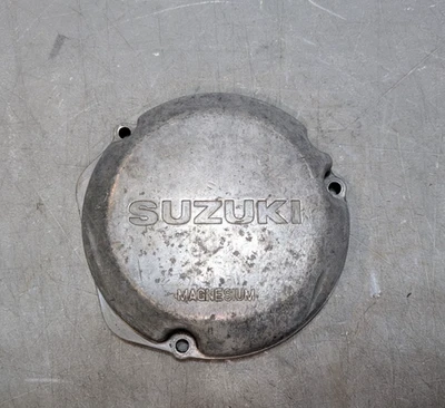 Cubierta del volante del estator izquierdo Suzuki RM125 1992-2000 Foto 1 de 3