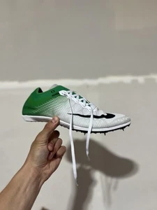 Size 10.5 Nike Zoom Mamba 3 Oregon Ducks PE White Mens Track Cleats 920762-103 - Picture 1 of 5