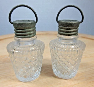 vintage mini glass salt pepper shakers retro decor kitchen S inside circle mark - Picture 1 of 9