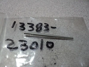 Suzuki RV90 RV 90 ROVER 1972-74 aguja de acelerador de carburador como nuevo fabricante de equipos originales 13383-23010 - Imagen 1 de 1