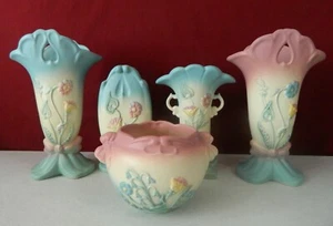 Hull Bow Knot Vases B-8, B-9, B-11, B-11, B-18 - Picture 1 of 10