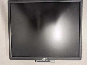 Acer AL1916 A 19" LCD Monitor no cables or stand - Picture 1 of 4