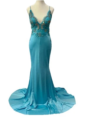 Jovani Embellished Gown with Deep V-Neckline and Open Back D5026 Size 4 - Image 1 of 4