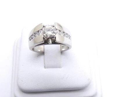 14K White Gold 1.00 Ct TWT Round cut Diamond Engagement Ring Set Size 7.75 - Image 1 of 4