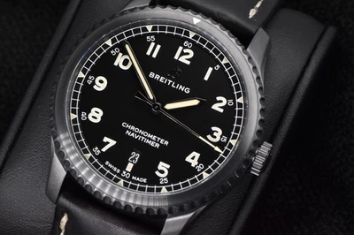 Breitling Navitimer 8 41 mm acero negro esfera negra M17314 caja y manual Foto 1 de 4