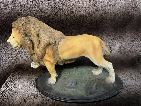 Large Rare Beautiful NECA Disney Chronicles Of Narnia Aslan Statue with Box Cover