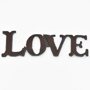 Rustic Ironwerks Love Rusted Metal Cutout Word Magnet - Imagen 1 de 2