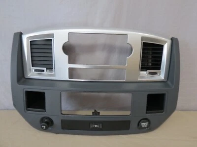 ✅ 06 07 08 Dodge RAM Radio Player AC Temp Climate Control Panel Dash Bezel OEM - Изображение 1 из 4
