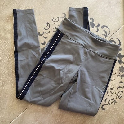 Forever 21 Women’s Leggings Size XS Army Green And Black  Compression - Image 1 of 3