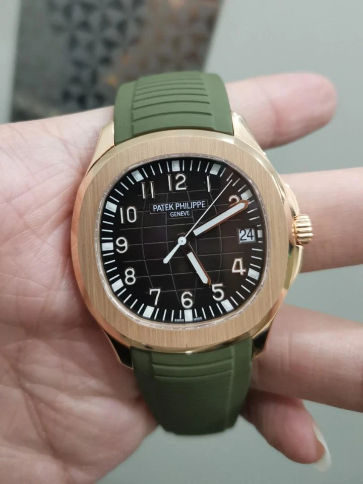 Patek Philippe 5167R Men's Aquanaut Jumbo 18K RG Tropical "Brun Arabe Décor'' - Image 1 of 1