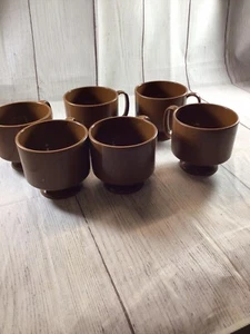 Vintage Braun Kunststoff Melamin Menge 6 Kaffeetassen Becher - Bild 1 von 12