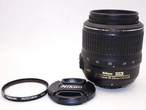 Nikon Standard Zoom AF-S DX NIKKOR 18-55mm f3.5-5.6g VR gebraucht - Bild 1 von 6