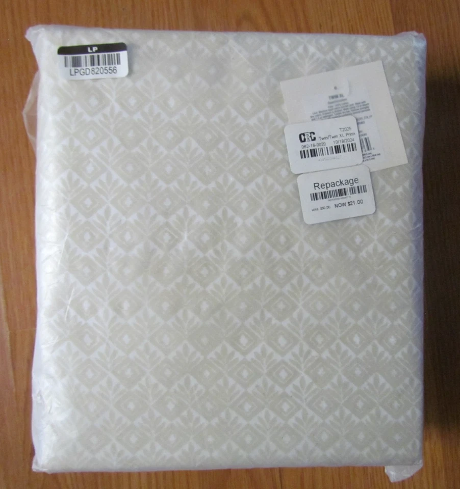 Lote de 2 Sábanas Reenvasadas 100% Algodón Target Beachcomber Beige/Blanco Doble XL Juego Foto 1 de 4