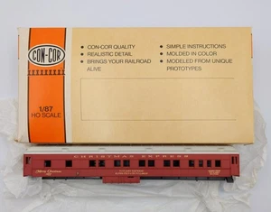 Con-Cor 0001-008705 HO Pullman Christmas Stock Car - Picture 1 of 1
