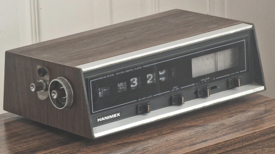 Hanimex Flip Clock Radio / Vintage / Rare / Space Age / Wood / Silver / 1970's - Image 1 of 4