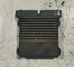 CENTRALINA INIEZIONE PER TOYOTA Avensis Berlina 2° Serie 89871-71010 diesel 220 - Foto 1 di 3