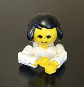 Vintage 1970s LEGO Homemaker Maxi MINI FIGURES Big Head - Picture 1 of 2