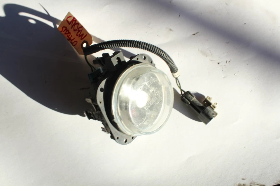 2007 FORD FOCUS ST 2.3 MT ПРОТИВОТУМАННАЯ ЛАМПА M3047 - Изображение 1 из 4