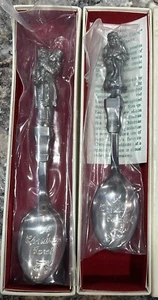 Cucharas de coleccionista Reed & Barton "A Christmas Carol" de la década de 1990 primera y segunda edición-Scrooge - Imagen 1 de 16