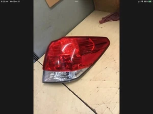 2010-2014 Subaru Outback Rear Right Passenger Side Tail Light Lamp Assembly OEM - Picture 1 of 2