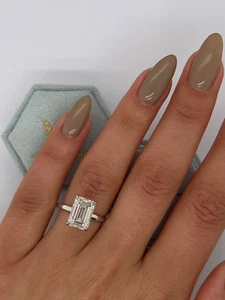 4.00 Ct G VS1 Emerald Cut Solitaire Lab Grown Diamond Ring IGI Certified 14 Gold - Picture 1 of 9