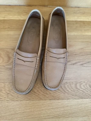 Mocasines sin cordones de cuero tostado TOD’S talla 8 de cuero marrón Foto 1 de 4