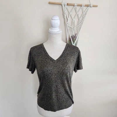 Rails Womens Linen Blend Cara T-Shirt Olive Mini Cheetah Size XS NWT - Image 1 of 4