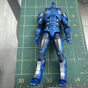 Marvel Legends Atmosphere Armor Iron Man 6" Build-A-Figure Cuerpo Azul Plateado - Imagen 1 de 8