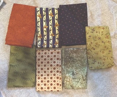 Lot Of 7 Fat Quarters Various Colors - Image 1 of 4