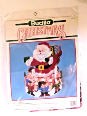 Bucilla Christmas Santa Elves Plastic Canvas Kit Candy Dish Centerpiece 1990 Vin - Image 1 of 3