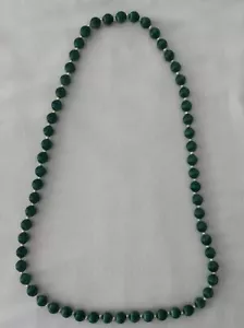 Collana Filo di Seta Verde Vintage Perline Avvolte 15,5 pollici - Foto 1 di 5