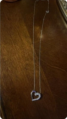 Collar Colgante Corazón Circonita Cúbica Oro Blanco 10k Zales Foto 1 de 4