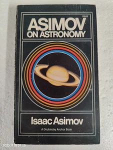 Asimov on Astronomy 1975 Anchor Book Vintage Isaac Asimov Space Science Essays - Picture 1 of 11