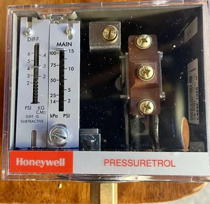 Honeywell L404F - 1060 Dampfkessel Heizsystem Pressuretrol Druckregelung - Bild 1 von 3