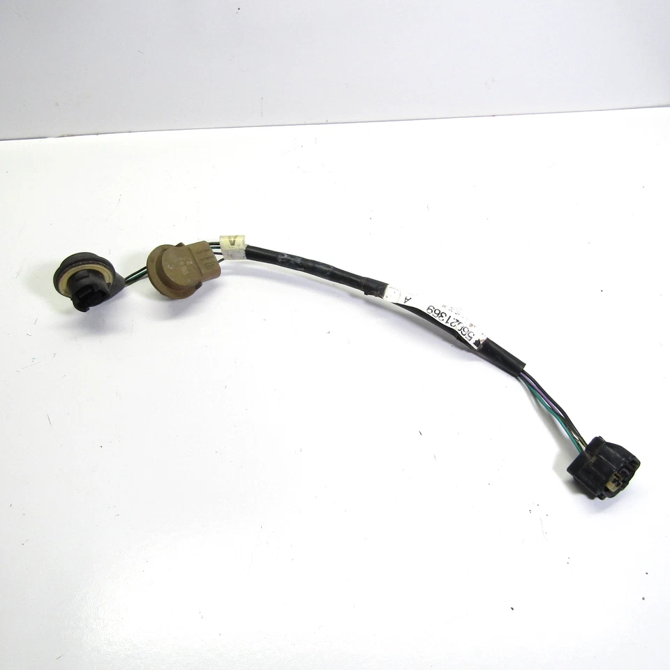 Arnés de cableado luz trasera Dodge Ram 1500 2500 3500 1994-2002 56021369 94-02 Foto 1 de 4