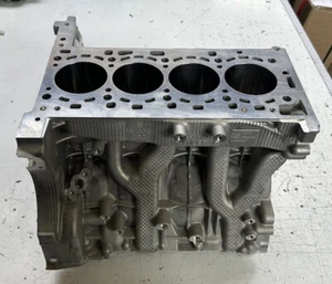 MERCEDES MOTORBLOCK OM654 654.920 FÜR BLOCK MIT AUSGLEICHSWELLEN - Picture 1 of 6