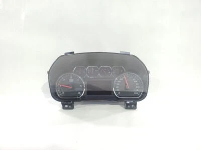 Medidor de velocímetro usado se adapta a: Chevrolet Silverado 1500 2015 camioneta clúster MPH Estados Unidos Foto 1 de 4