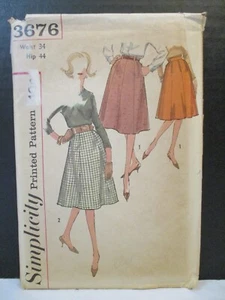Simplicity Pattern 3676 Miss Size Waist 34" Hips 44" Skirt 3 Versions Uncut Vtg - Picture 1 of 11