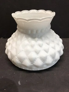 VINTAGE 5 5/8 White Matt Diamond Pattern Student Lamp Shade - Picture 1 of 12