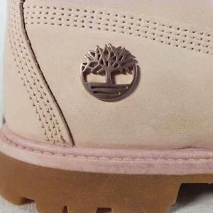 Hermosa bota para mujer Timberland Heritage 6 pulgadas rosa claro nobuck - talla 6,5 - Imagen 1 de 5