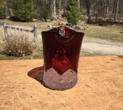 RUBY RED CRYSTAL HEART DESIGN PRESSED GLASS CREAMER SOUVENIR GLASS "UNMARKED" - Image 1 of 4