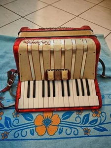 Akkordeon Hohner Student IV N (O.K.) VIDEO - Bild 1 von 11
