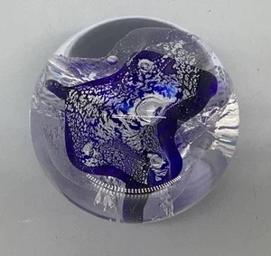 Paperweight Art Glass signed Mark Armstrong 2.5" Hand Made Controlled Bubbles - Picture 1 of 11