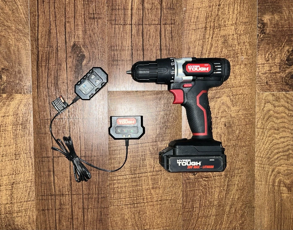 Taladro/destornillador HYPER HARD 20V Max de iones de litio de 1/2” con batería y cargador de 2 Ah Foto 1 de 1