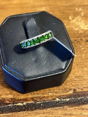 Banda apilable sobre plata diópsido de cromo ruso talla 9 JTV 1,38 CTW Foto 1 de 4